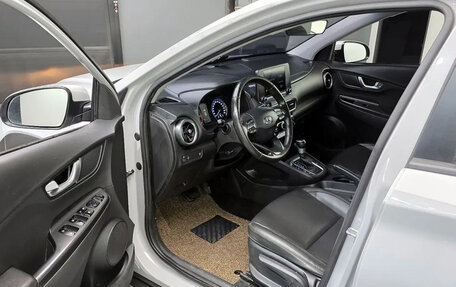 Hyundai Kona I, 2021 год, 1 850 000 рублей, 5 фотография