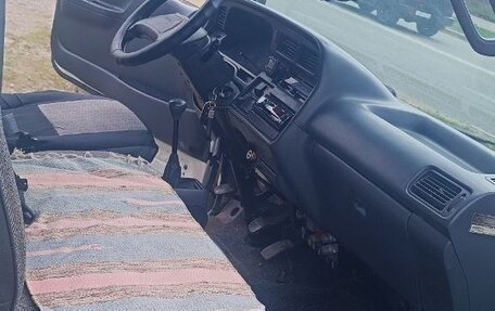 Toyota HiAce H100, 1995 год, 350 000 рублей, 6 фотография