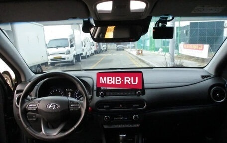 Hyundai Kona I, 2021 год, 1 865 000 рублей, 10 фотография