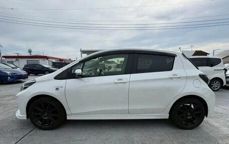 Toyota Vitz, 2019 год, 790 007 рублей, 4 фотография