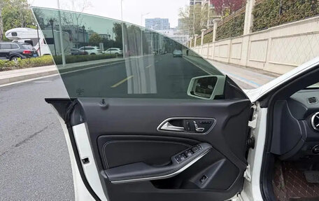 Mercedes-Benz CLA, 2017 год, 1 700 001 рублей, 10 фотография