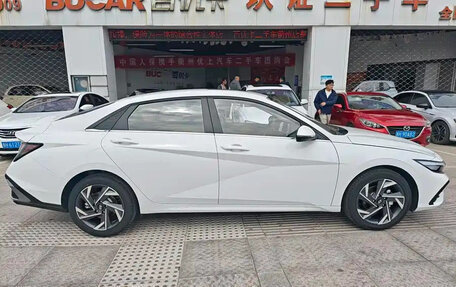 Hyundai Elantra, 2026 год, 1 735 000 рублей, 5 фотография