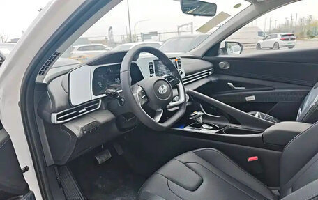 Hyundai Elantra, 2026 год, 1 735 000 рублей, 8 фотография