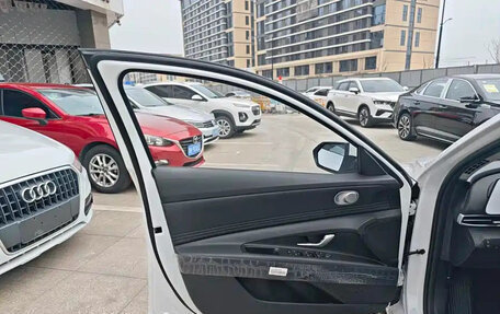 Hyundai Elantra, 2026 год, 1 735 000 рублей, 7 фотография