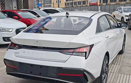 Hyundai Elantra, 2026 год, 1 735 000 рублей, 4 фотография