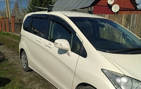 Honda Freed I, 2012 год, 1 130 000 рублей, 2 фотография