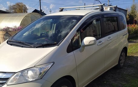 Honda Freed I, 2012 год, 1 130 000 рублей, 3 фотография