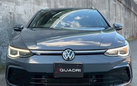 Volkswagen Golf VIII, 2021 год, 1 550 000 рублей, 3 фотография