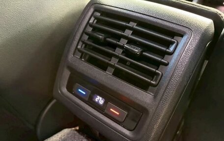 Volkswagen Golf VIII, 2021 год, 1 550 000 рублей, 21 фотография