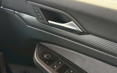 Volkswagen Golf VIII, 2021 год, 1 550 000 рублей, 24 фотография