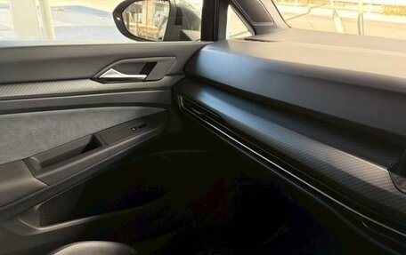 Volkswagen Golf VIII, 2021 год, 1 550 000 рублей, 30 фотография