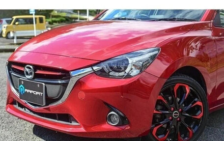 Mazda Demio IV, 2018 год, 830 007 рублей, 2 фотография