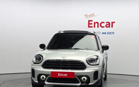 MINI Countryman II (F60), 2021 год, 2 600 000 рублей, 2 фотография