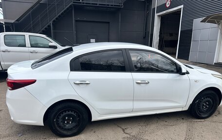 KIA Rio IV, 2019 год, 900 000 рублей, 7 фотография