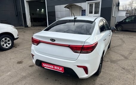 KIA Rio IV, 2019 год, 900 000 рублей, 5 фотография
