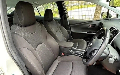 Toyota Prius IV XW50, 2022 год, 1 384 027 рублей, 9 фотография