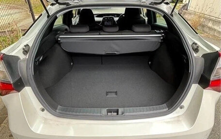 Toyota Prius IV XW50, 2022 год, 1 384 027 рублей, 18 фотография