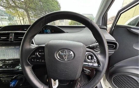 Toyota Prius IV XW50, 2022 год, 1 384 027 рублей, 13 фотография