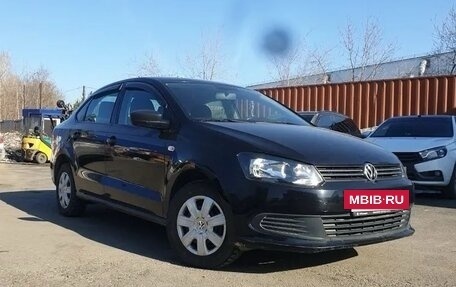 Volkswagen Polo VI (EU Market), 2014 год, 850 000 рублей, 3 фотография