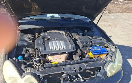 Hyundai Sonata IV рестайлинг, 2003 год, 300 000 рублей, 4 фотография