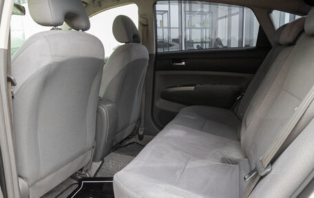 Toyota Prius, 2011 год, 948 000 рублей, 17 фотография