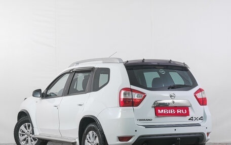 Nissan Terrano III, 2015 год, 1 199 000 рублей, 5 фотография