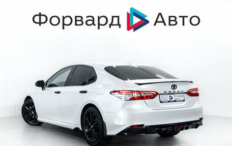 Toyota Camry, 2018 год, 2 349 000 рублей, 6 фотография