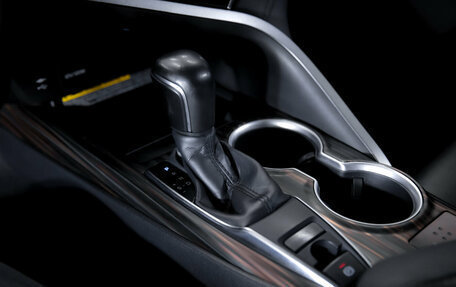 Toyota Camry, 2018 год, 2 349 000 рублей, 25 фотография