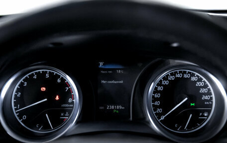 Toyota Camry, 2018 год, 2 349 000 рублей, 18 фотография