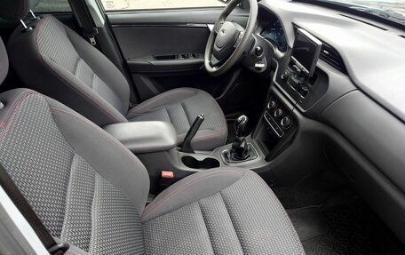 Chery Tiggo 3 I, 2018 год, 1 000 000 рублей, 12 фотография