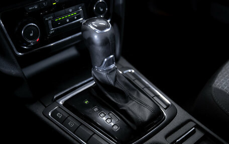 Skoda Superb III рестайлинг, 2012 год, 1 099 000 рублей, 18 фотография