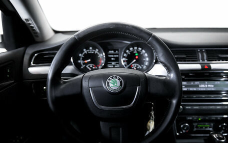 Skoda Superb III рестайлинг, 2012 год, 1 099 000 рублей, 22 фотография