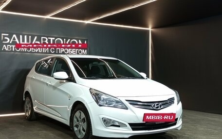 Hyundai Solaris II рестайлинг, 2015 год, 1 080 000 рублей, 3 фотография