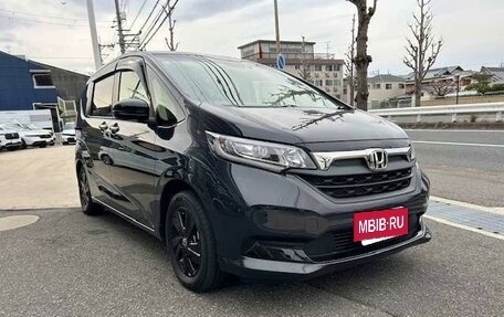 Honda Freed II, 2022 год, 1 346 000 рублей, 3 фотография