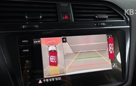 Volkswagen Tiguan, 2023 год, 2 560 000 рублей, 14 фотография