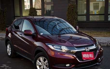 Honda Vezel, 2014 год, 2 050 000 рублей, 8 фотография