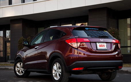 Honda Vezel, 2014 год, 2 050 000 рублей, 19 фотография