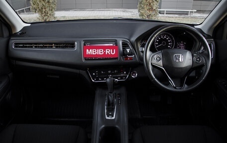 Honda Vezel, 2014 год, 2 050 000 рублей, 28 фотография