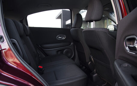 Honda Vezel, 2014 год, 2 050 000 рублей, 36 фотография