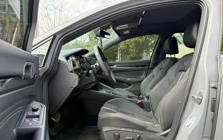 Volkswagen Golf VIII, 2023 год, 2 068 007 рублей, 4 фотография