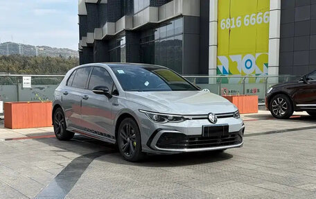 Volkswagen Golf VIII, 2023 год, 2 068 007 рублей, 3 фотография