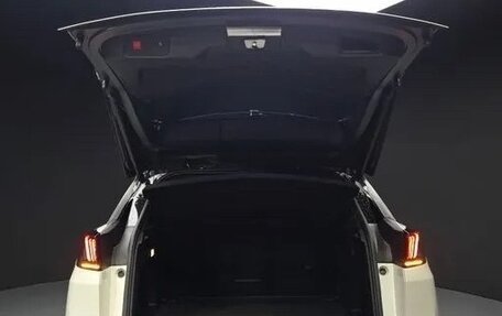 Peugeot 3008 II, 2022 год, 2 025 000 рублей, 19 фотография
