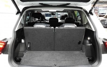 Volkswagen Tiguan, 2023 год, 2 650 000 рублей, 6 фотография