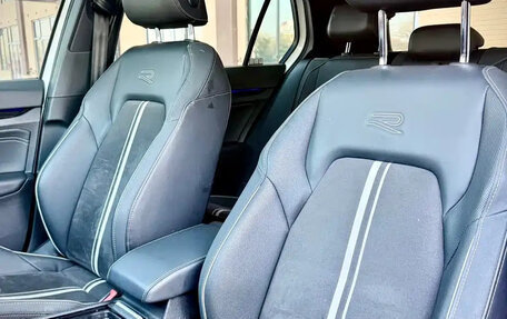 Volkswagen Golf VIII, 2023 год, 2 120 007 рублей, 14 фотография