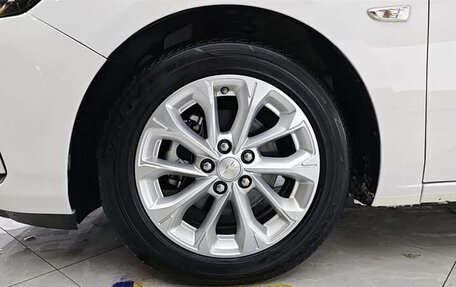 Chevrolet Monza, 2022 год, 1 150 000 рублей, 6 фотография