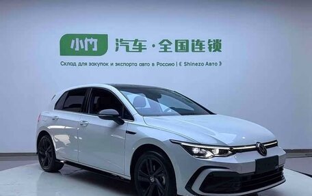 Volkswagen Golf VIII, 2023 год, 1 920 000 рублей, 3 фотография