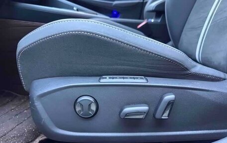 Volkswagen Golf VIII, 2023 год, 1 920 000 рублей, 18 фотография