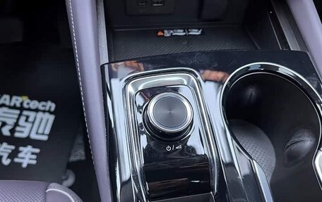 Buick Envision, 2025 год, 4 350 000 рублей, 24 фотография