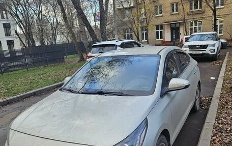 Hyundai Solaris II рестайлинг, 2018 год, 1 520 000 рублей, 4 фотография