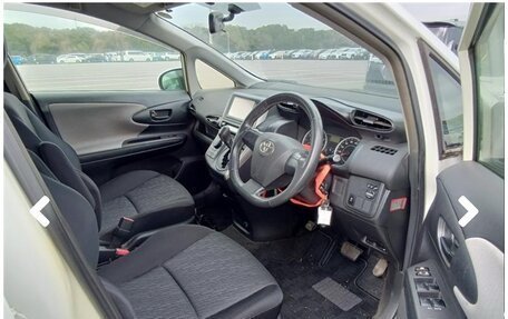 Toyota Wish II, 2012 год, 1 080 000 рублей, 5 фотография